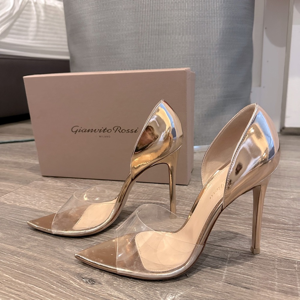 GIANVITO ROSSI POINTED TOE ROSE GOLD D’ORSAY PUMP